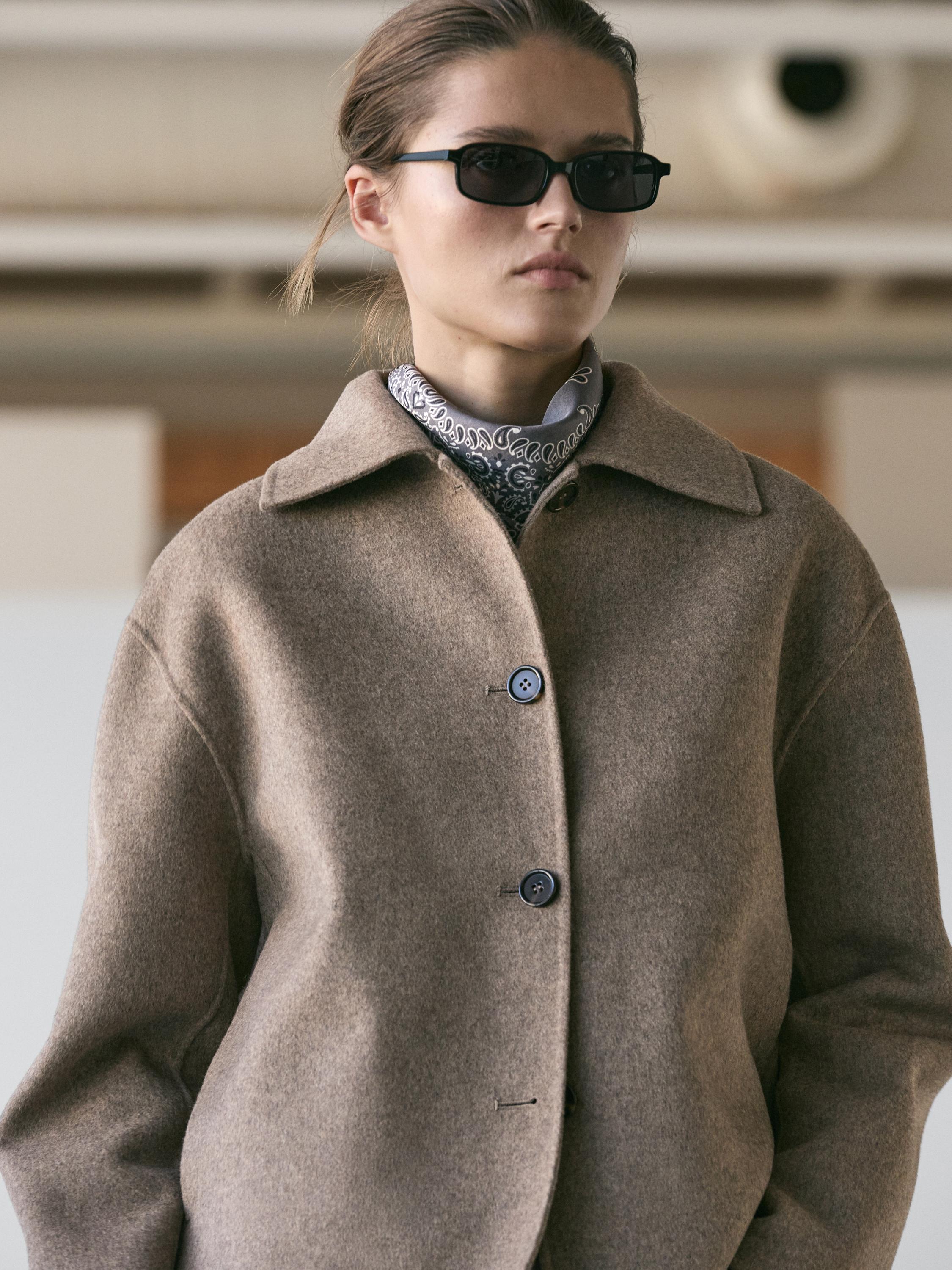 Short wool blend coat with buttons